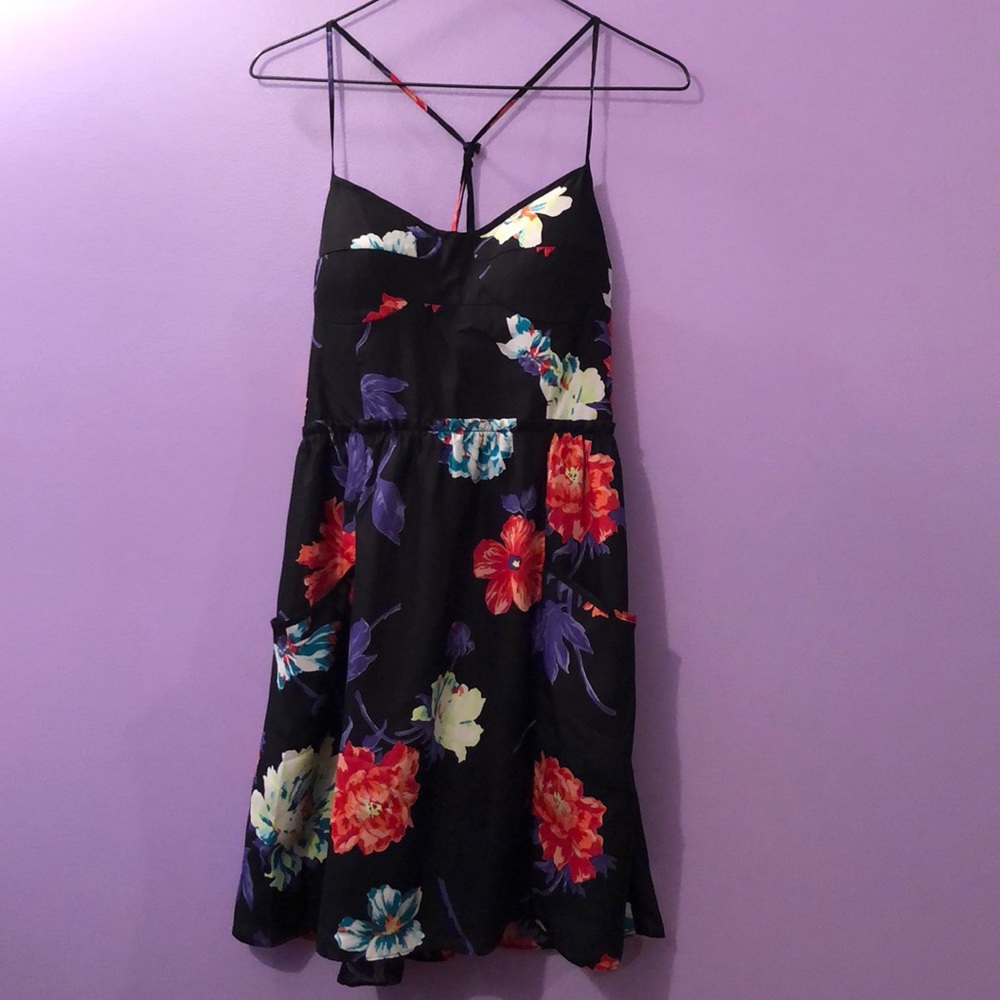 American Eagle black flowered skater sundress